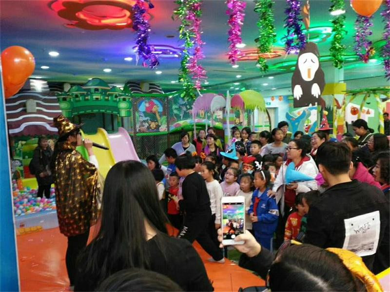 淘气堡游乐设备展示(实拍)