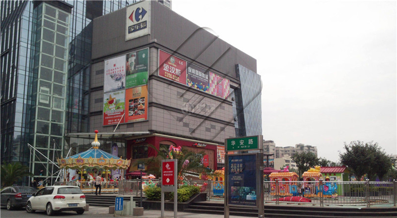 成都财富又一城户外游乐项目展示